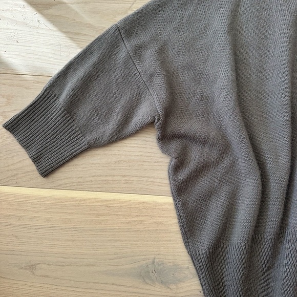 oversized mocha sweater - Picture 3 of 6